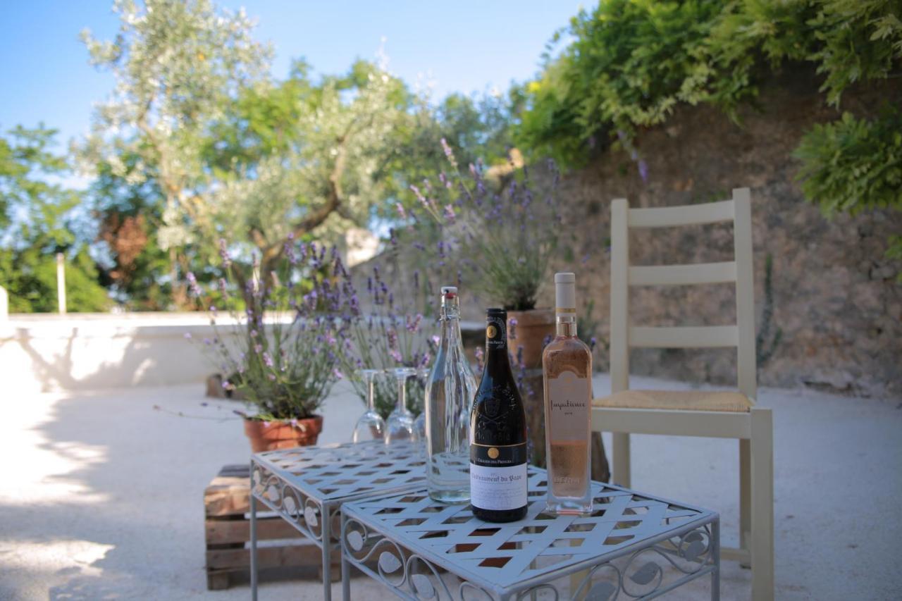 Les Yourtes De Provence Saint-Paulet-de-Caisson Bagian luar foto