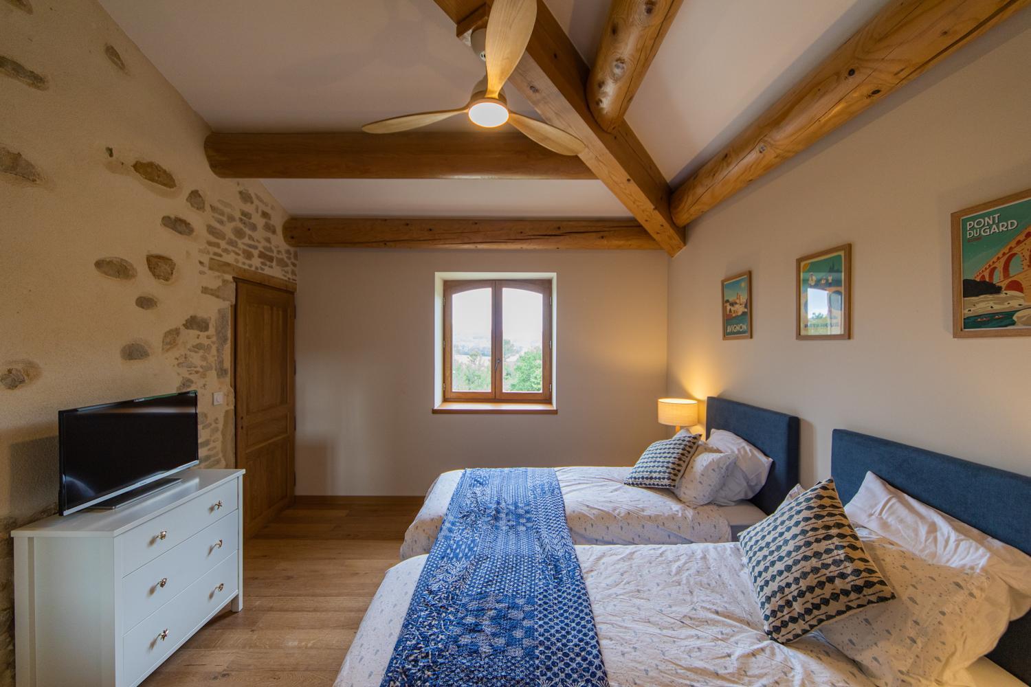 Les Yourtes De Provence Bed & Breakfast Saint-Paulet-de-Caisson Bagian luar foto