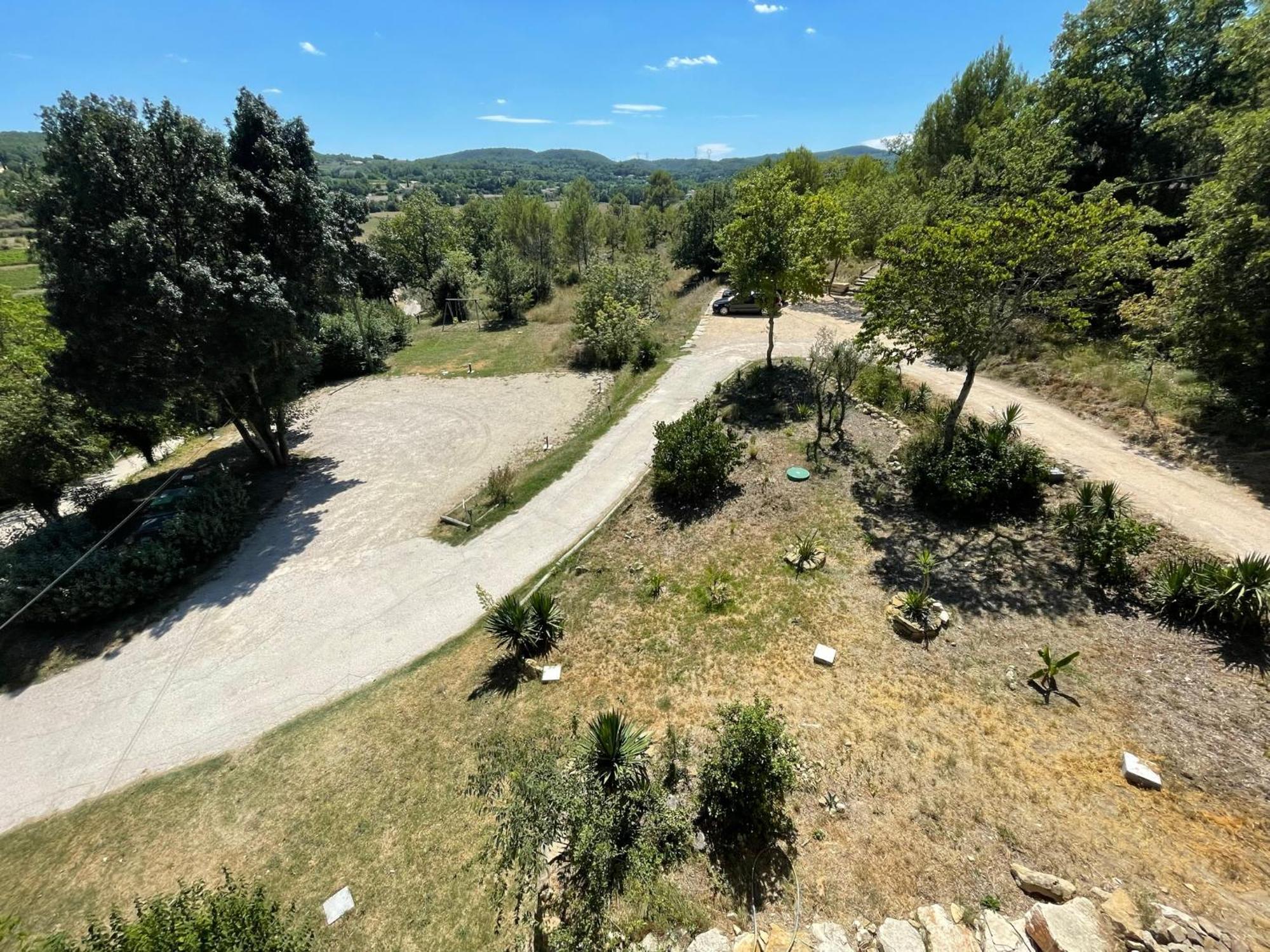 Les Yourtes De Provence Saint-Paulet-de-Caisson Bagian luar foto